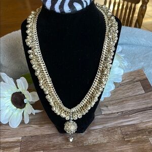 Hasli neckles with Beaded Accents